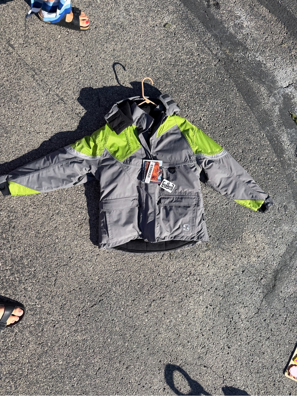 Striker ICE Men’s Flotation Ice Fishing Jacket Gray/Lime Green NWT Sureflote